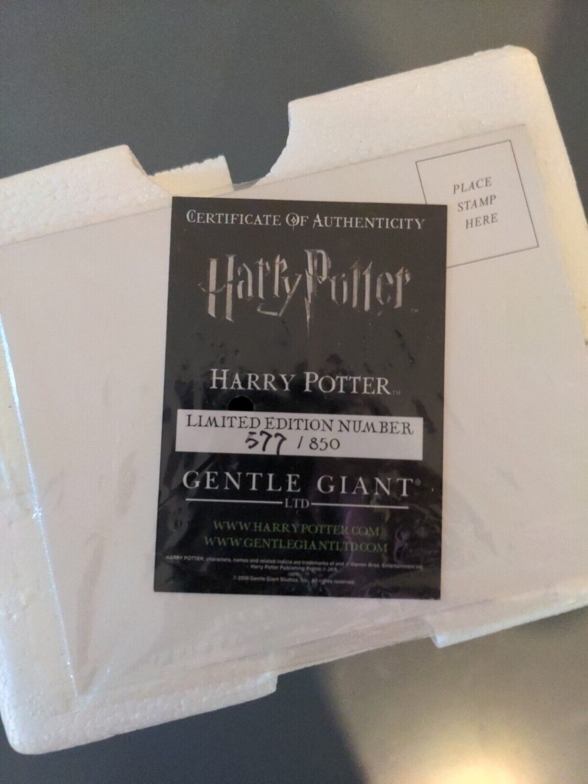 Gentle Giant Harry Potter Quidditch Uniform Collectible Bust