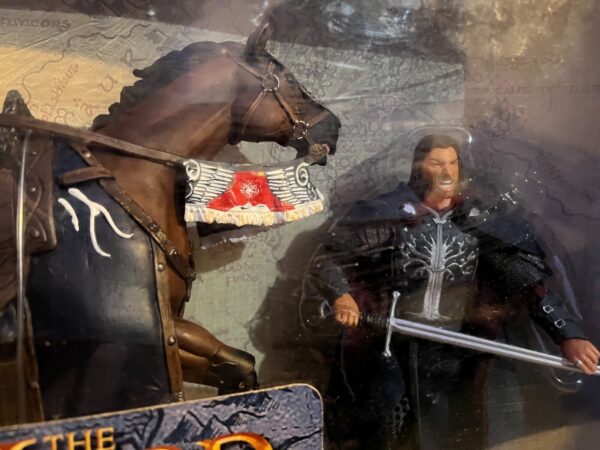 The Lord of the Rings Aragorn with Brego Deluxe Horse and Rider Set Toy Biz_1