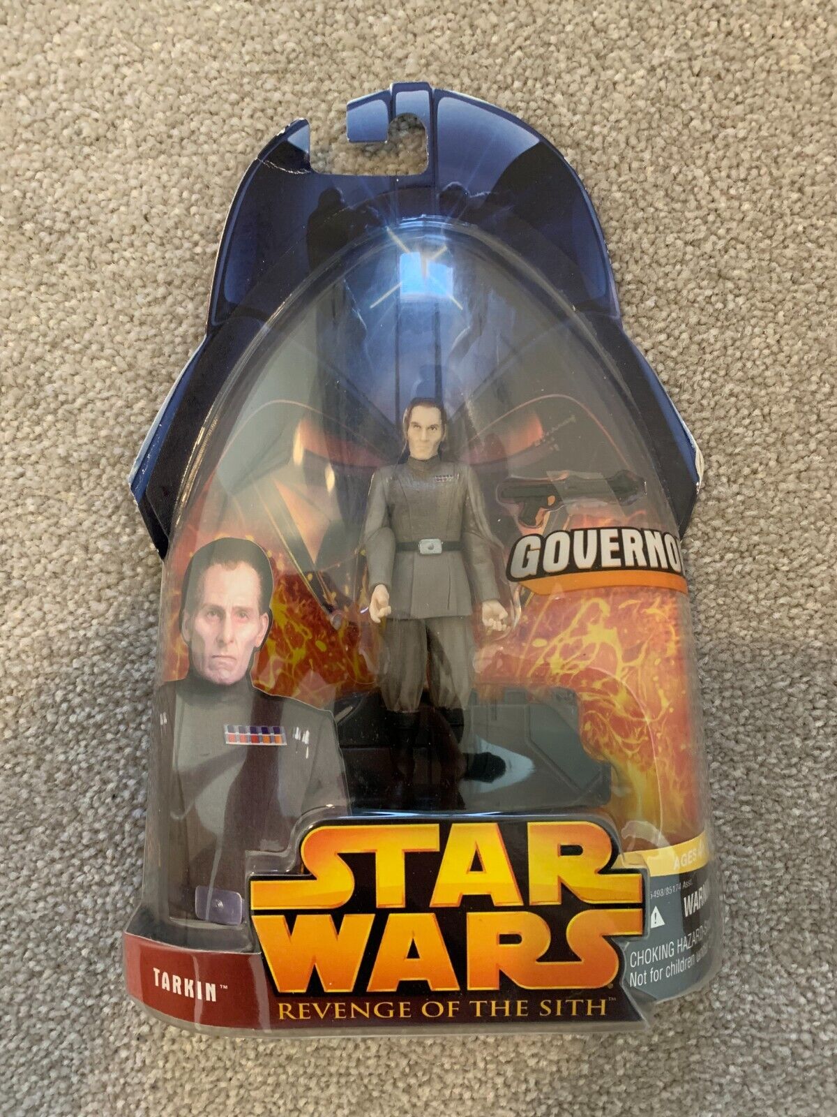 Hasbro Star Wars Revenge of the Sith Govenor Tarkin Figure